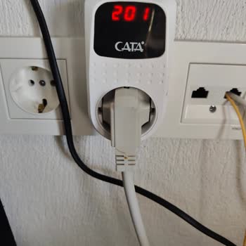 CK Akdeniz Elektrik'te Sürekli Düşük Ve Dalgalı Voltaj Cihazlarımı Mahvediyor
