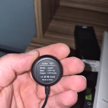 Satıcı Kullanılmış Samsung Galaxy Watch 5 Pro Ve Sahte Şarj Kablosu Gönderdi