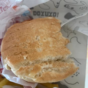 Kokmuş Bayat Hamburger Ekmekleri Ve İade Reddi