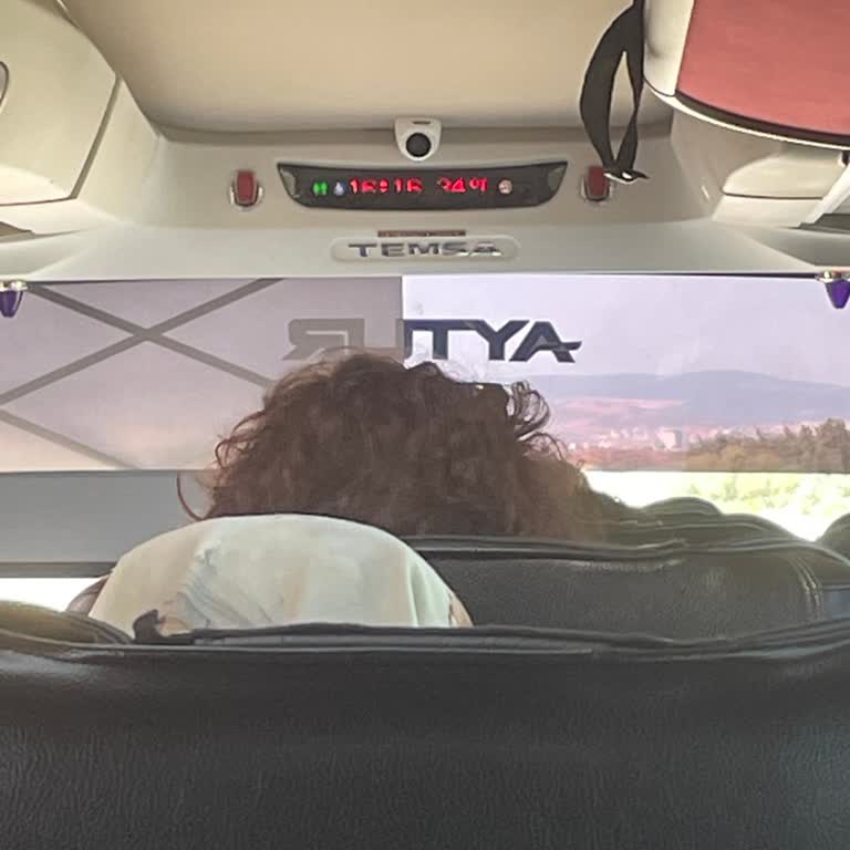 Klimasız Otobüste Aşırı Sıcaklık Sağlık Riskine Yol Açtı