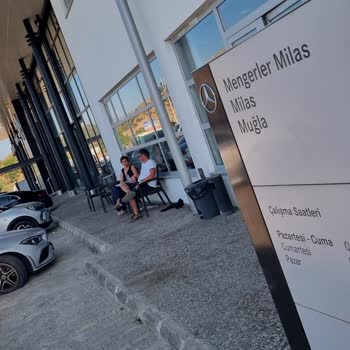 Run‑Flat Lastik Stok Sorunu Ve Çözüm Eksikliği Nedeniyle Mercedes Benz Yetkili Serviste Mağduriyet