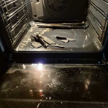 Electrolux Oven Damaged During Installation – Replacement Request