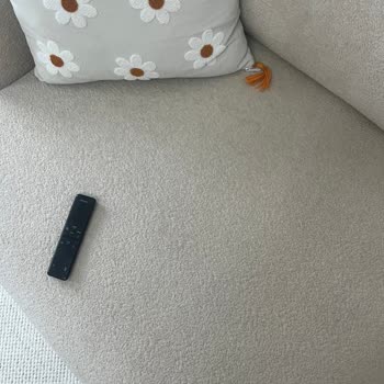 Koltuk Takımında Hızlı Tiftiklenme Ve Kirli Görünüm Nedeniyle Ürün Değişimi Talebi