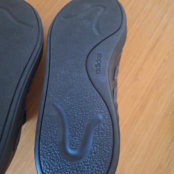Boyner Kullanılmamış Adidas Ayakkabının İade Talebini Haksız Şekilde Reddetti