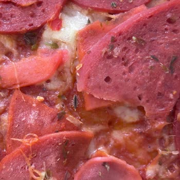 Pizza Üzerinde Böcek Görülmesi Ve Çözüm Talebim