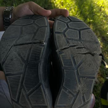 Ayakkabının Alt Tabanı Kırıldı Ve Derimod'dan Yanıtsız İade Süreci