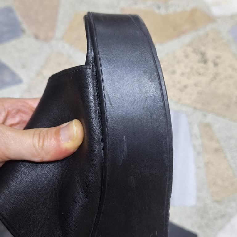 Bambi Mağazasındaki Terlikte Hızlı Açılma Sorunu