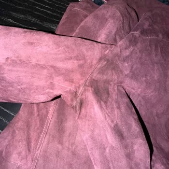 Bordo Süet Montta Tek Kullanımda Ter Lekesi Ve Şirketin İade Reddi