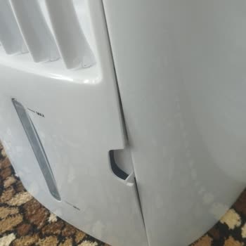 Garanti Kapsamındaki Kırık Soğutucu İçin Hızlı Değişim Talebi