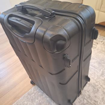 ETS Tur Negligence: Luggage Destroyed & Unsecured
