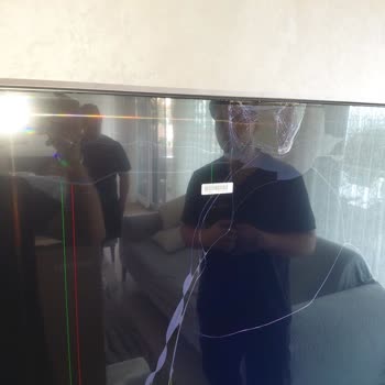 Kırık Samsung 65 İnç QLED TV Değişim Süreci 12 Gün Boyunca Uzatılıyor