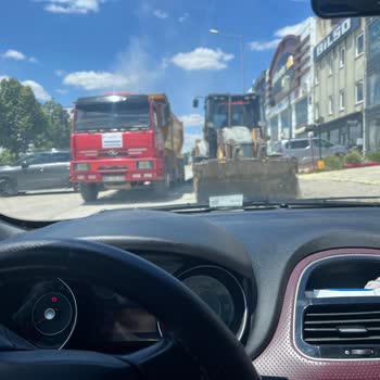 ASKİ Çalışması İçin Yol Kapatıldı, Bilgilendirme Yok Ve Personel Saygısız Davrandı
