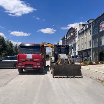 ASKİ Çalışması İçin Yol Kapatıldı, Bilgilendirme Yok Ve Personel Saygısız Davrandı