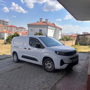 Garanti Şanzıman Arızası Ve İkame Araç Eksikliği