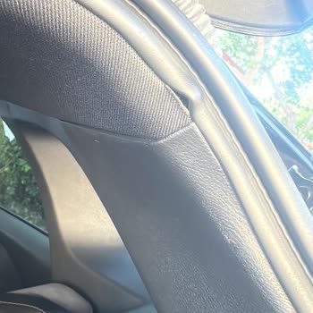 Yeni Nissan Qashqai'de Arka Bagaj Tavan Döşemesi Deforme Ve Hafta Sonu Servis Randevu Verilmemesi