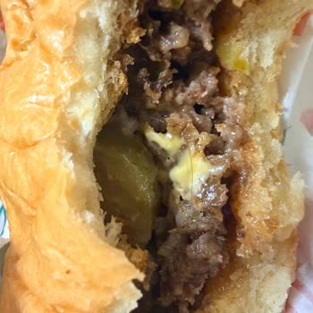 Hijyen Sorunu Yaşadığımız Bayat Ve Yağlı Burgerler İçin Geri Ödeme Talebi