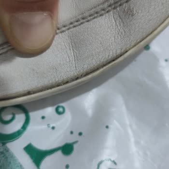 Garanti Kapsamındaki Reebok Ayakkabımda Üretim Hatası Red Edildi, Değişim Talebi