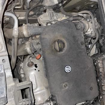 Motor Suyu Yok Ve Yağ Çamurlaşmış: Turgutlar Otomotiv'den Ücretsiz Onarım Talebi