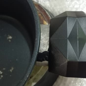 Karaca Bio Diamond Tencere Setinde Boya Soyulması Ve Değişim Talebi