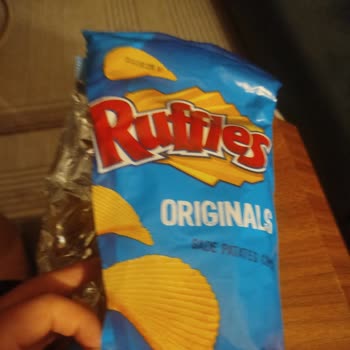 Ruffles Sade Patates Cipsinde Ölü Sinek Bulunması Hijyen Ve Sağlık Endişesi