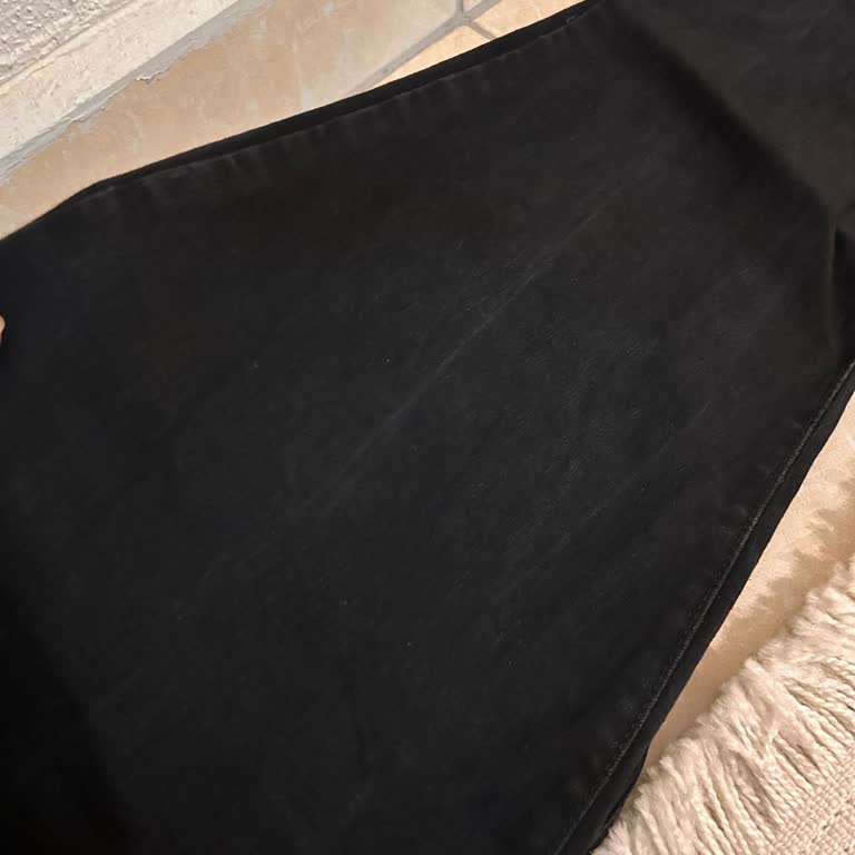 Garanti Kapsamındaki Kot Pantolonun Kullanıcı Hatası İddiası Ve Değişim Talebi