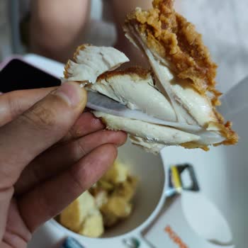 Popeyes Siparişindeki Eksik Ve Kalitesiz Ürünler Ve Hijyen Sorunu