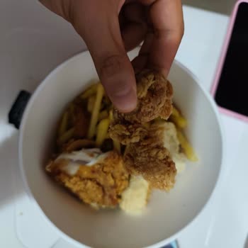 Popeyes Siparişindeki Eksik Ve Kalitesiz Ürünler Ve Hijyen Sorunu