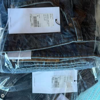 Calvin Klein Üç Siparişte Tekrarlayan Yanlış Beden Gönderimi Ve İade Sorunları