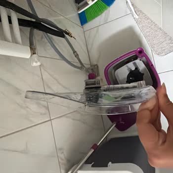 Parex Wandero Vileda Plastik Parçasının Yamulması Nedeniyle Ücretsiz Parça Değişimi Talebi