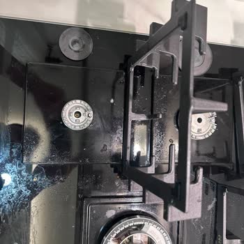 Bosch Ankastre Ocakta Kısa Sürede Paslanma Ve Yetkili Servisin Çözüm Reddi