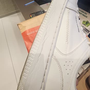 Boyner Kanyon’da Skechers Ayakkabısının Kısa Sürede Çatlaması Ve Talebimin Reddedilmesi