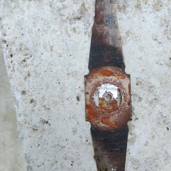 Vaat Edilen Paslanmaz Çelik Budama Seti İlk Kullanımda Paslanarak Yanıltıldı