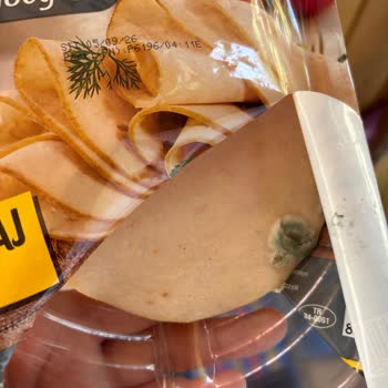 Açılmamış Hindi Füme Ürünün Küflenmesi Ve Şok Market’e İade Talebi