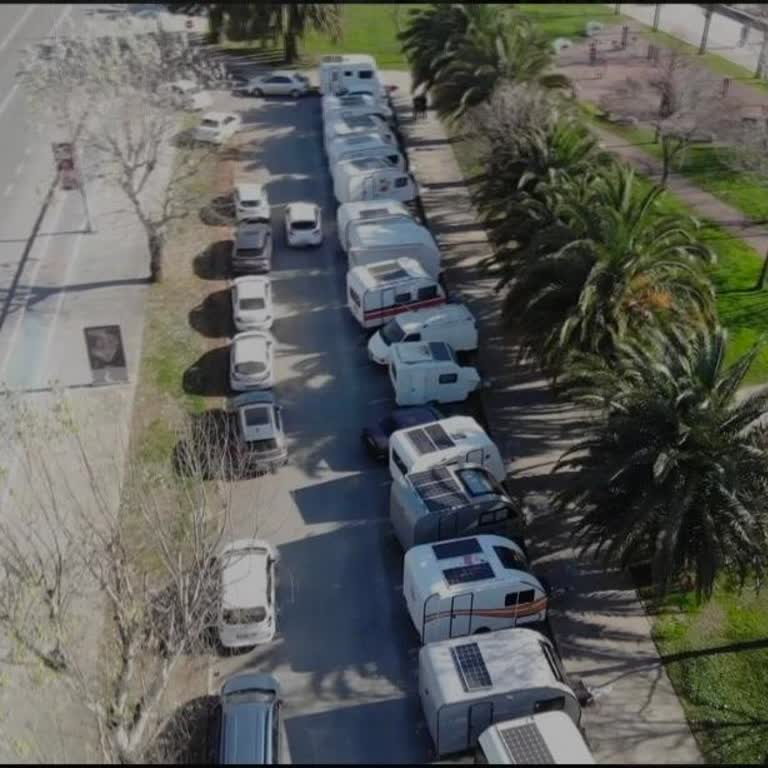 Ücretsiz Sahil Parklarını Karavanlar Ele Geçiriyor