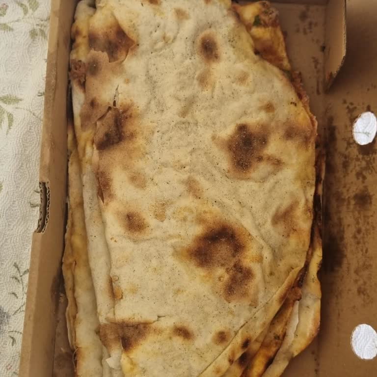 Hacıoğlu Restaurant Lahmacun Eksik Geldi