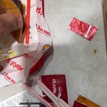 Burger Yiyelim Taksim Şubesinde Ürün Değişimi Talebim Karşılanmadı