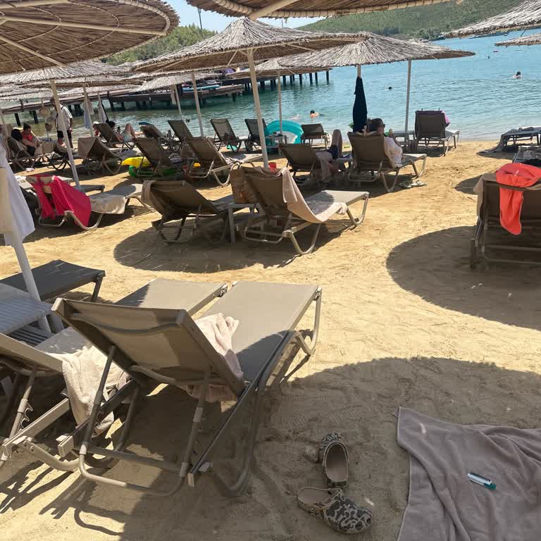 Yetersiz Şezlong, Kalitesiz Yemek Ve Aldırmadığı Promosyonlar Nedeniyle Hayal Kırıklığı