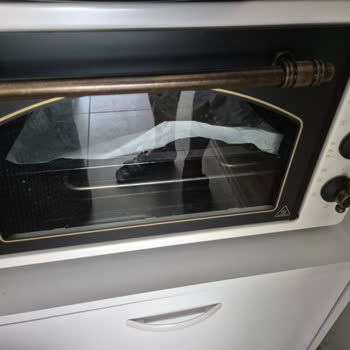 Rustik Model Fırında Gürültülü Fan Ve Kapak Sıcaklığı