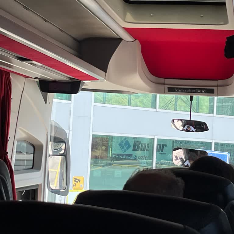 Klimasız Otobüs Yolculuğu Sağlık Riskine Dönüştü