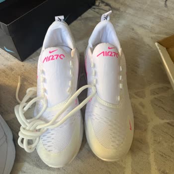 Orijinal Söylenen Nike Ayakkabılarda Sahte Ürün Ve İade Yanıtsızlığı
