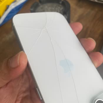 Garanti Süresi İçindeki İPhone Arızasında Sahibinden.com'dan Çözüm Yetersizliği