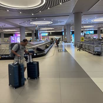 İstanbul Havalimanı’nda Taya Yolcu Hizmetleri Personelinin Uygunsuz Göz Kırpışı Ve Cevapsız Şikayet