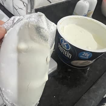 Küflü Sek Quark Protein Yoğurdu, Sağlık Endişesi Ve Telafi Talebi