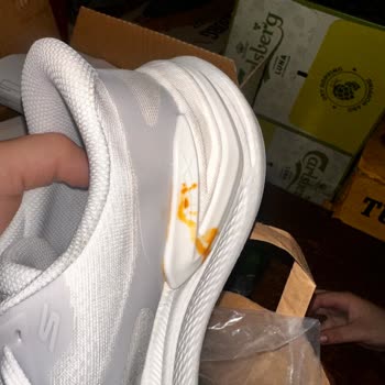 Skechers Ayakkabısında Tek Kullanımda Topuk Deformasyonu Ve Garanti Reddine İtiraz