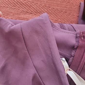 Renk Ve Dikiş Sorunlu Tesettür Ürünün İade Reddi
