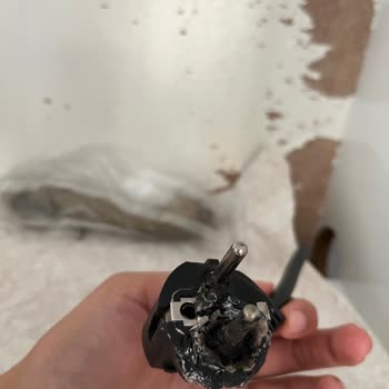 Beko Yetkili Servisin Hatalı Montajı Yangın Tehlikesi Yaratıyor