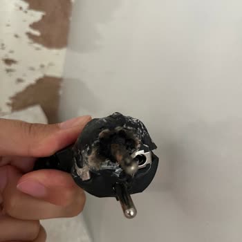 Beko Yetkili Servisin Hatalı Montajı Yangın Tehlikesi Yaratıyor