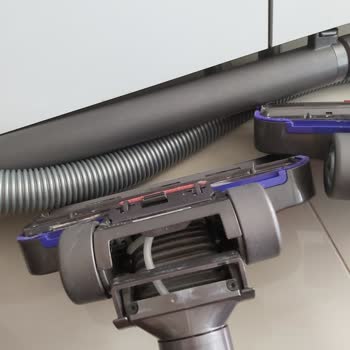 Dyson Süpürge Başlığı Tekrar Kırıldı Ve Garanti Kapsamında Ücretsiz Değişim Talep Ediliyor