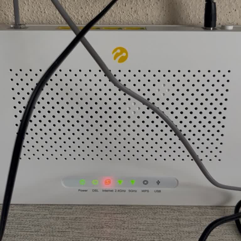 Sürekli İnternet Kesintileri, Kalıcı Çözüm Ve İndirim Talebi