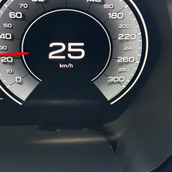 Audi Plus Garanti Kapsamı Dışında Hız Kadranı Çerçevesi Değişimi Reddi